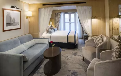 Star Balcony Suite 1